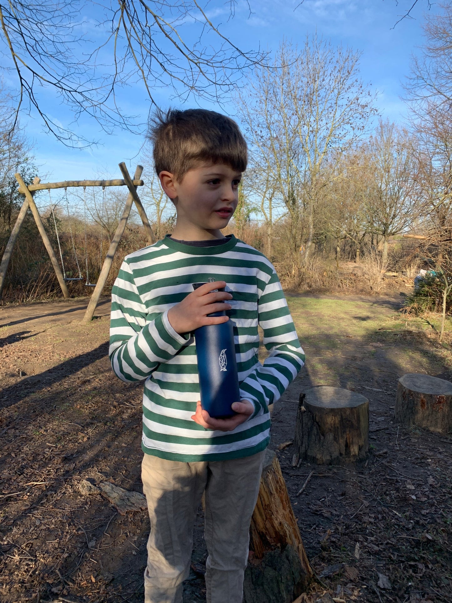 Geometric Penguin Stainless Steel Bottle – Modern Design, All-Day Hydration